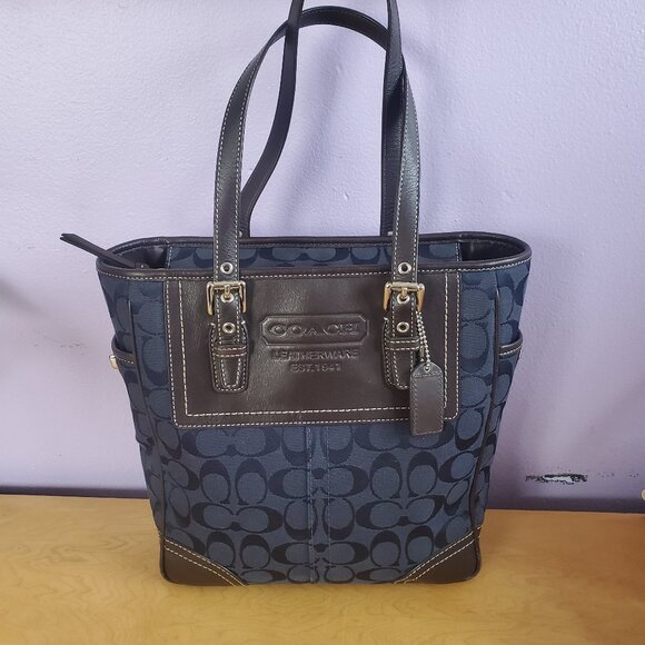COACH navy and brown totw bag - Picture 1 of 5